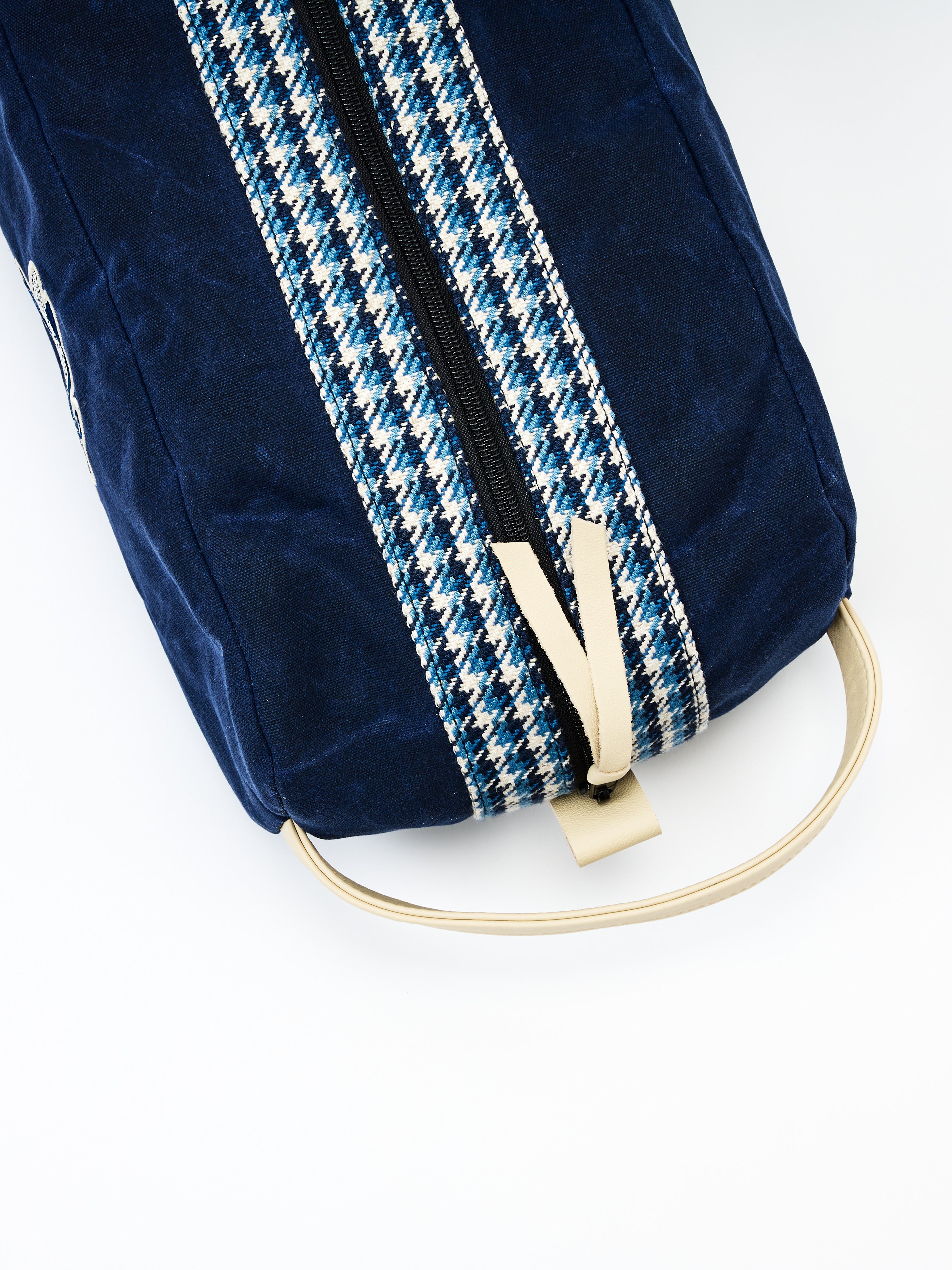 The Winter Blues Shoe Bag