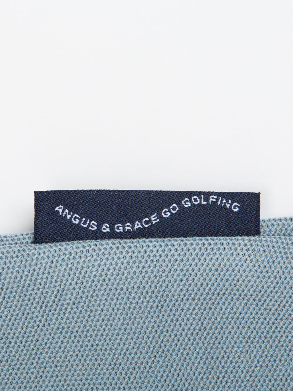Angus & Grace Go Golfing label detail